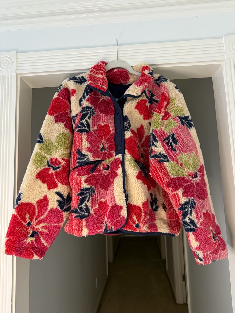 Women’s Movement Floral Jacket in Cream, Pink & Red